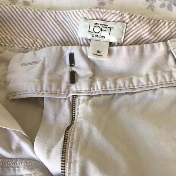 Loft like new petite shorts size eight - Picture 3 of 3